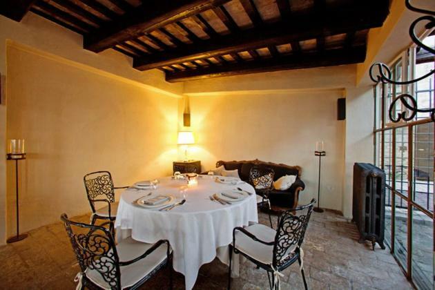 ホテルCastello Di Albereto Trarivi エクステリア 写真