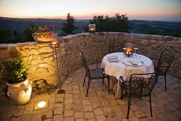 ホテルCastello Di Albereto Trarivi エクステリア 写真